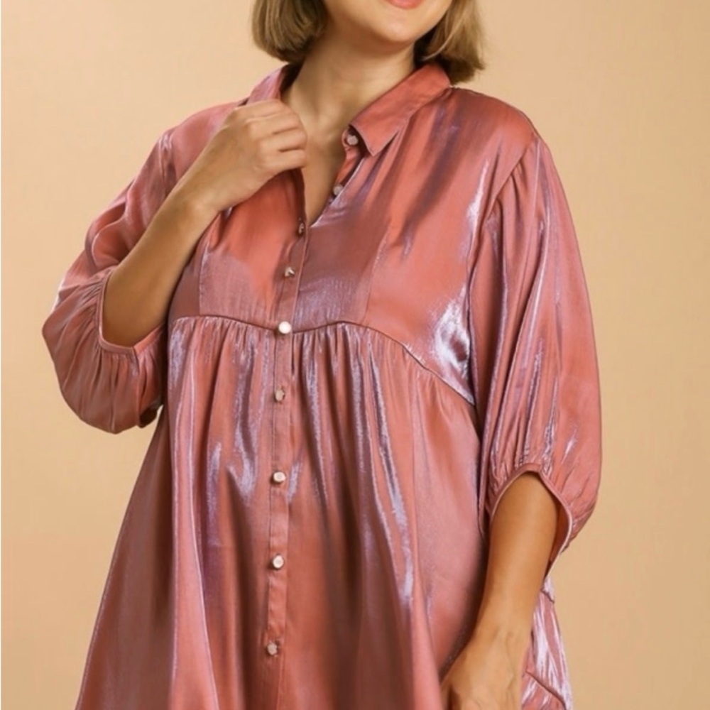 Umgee Metallic Rose Button Down Shirt